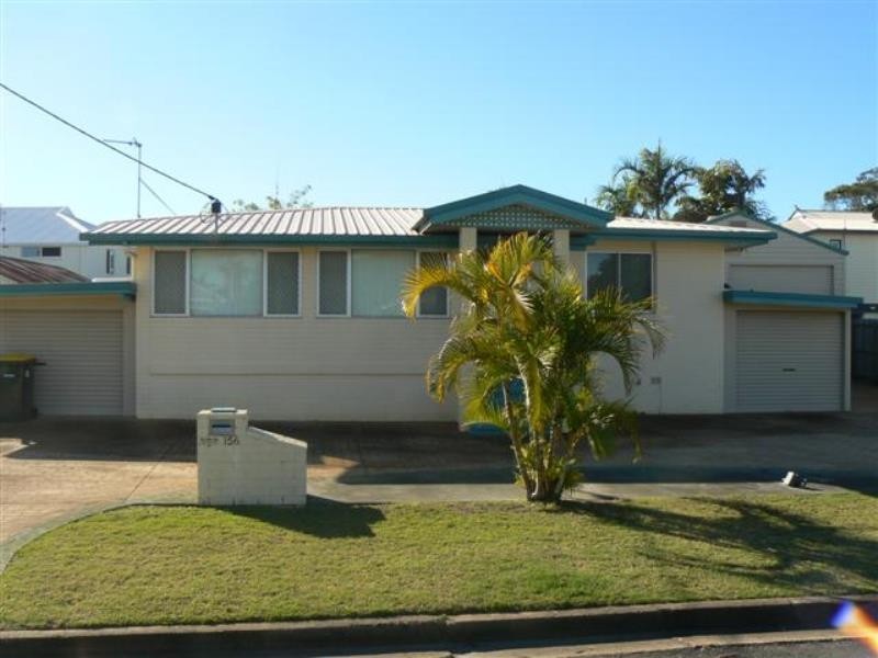 156 Cypress, Urangan QLD 4655