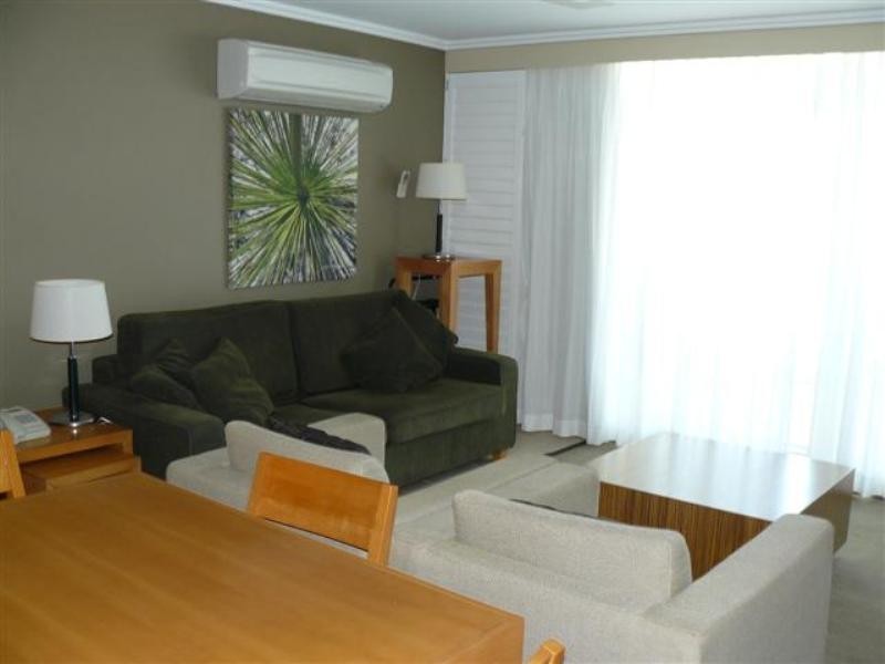 312/569 Esplanade, Urangan QLD 4655