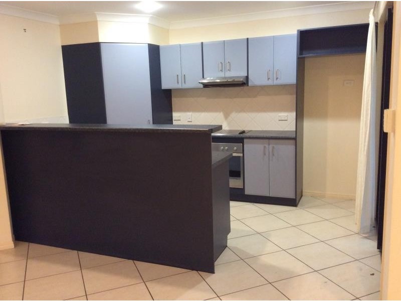 Unit 8, 179 Torquay Rd, Scarness QLD 4655
