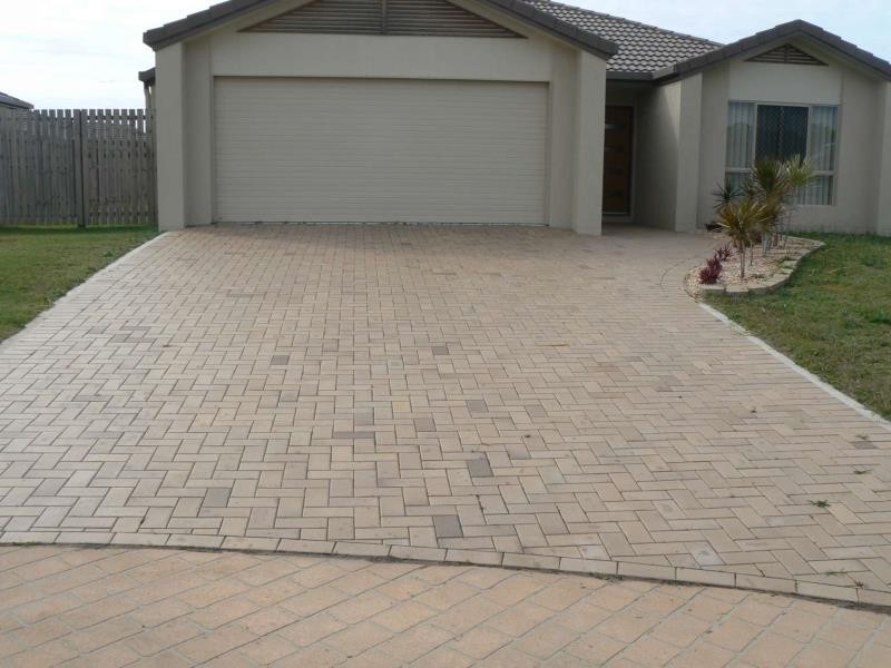 1 Chelsea Court, Urraween QLD 4655