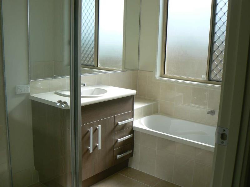 1 Chelsea Court, Urraween QLD 4655