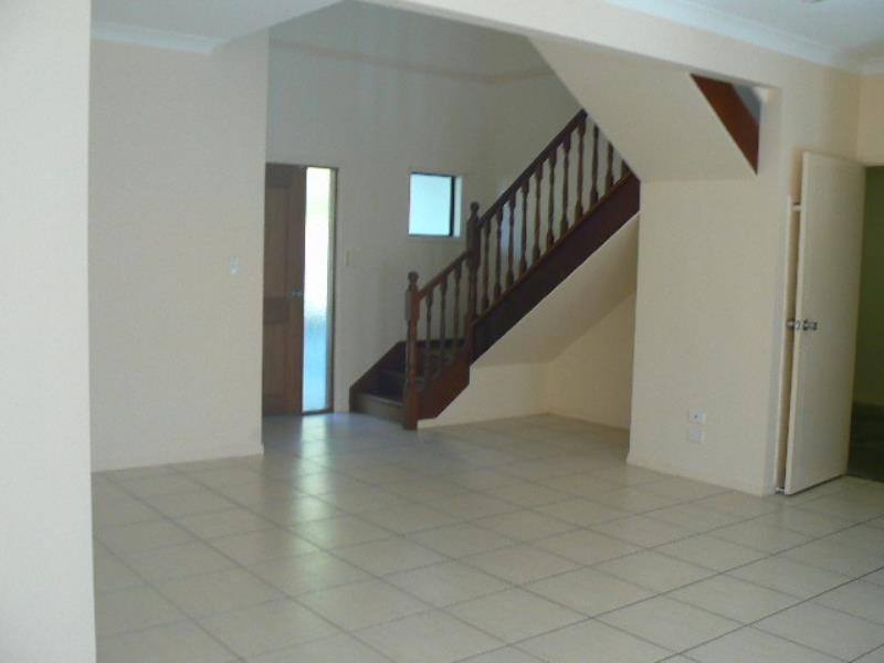 6/179 Torquay Rd, Scarness QLD 4655