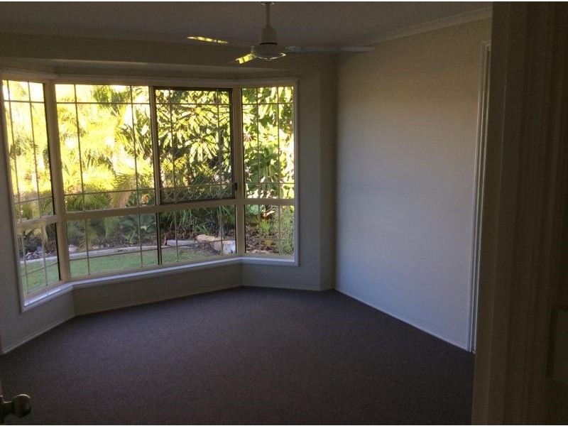 37 Honiton Street, Torquay QLD 4655