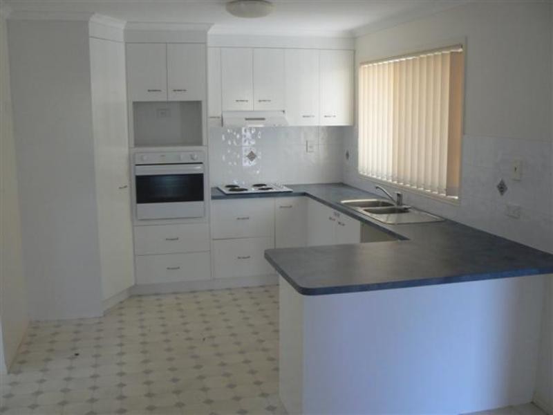 63 Bowerbird Avenue, Eli Waters QLD 4655