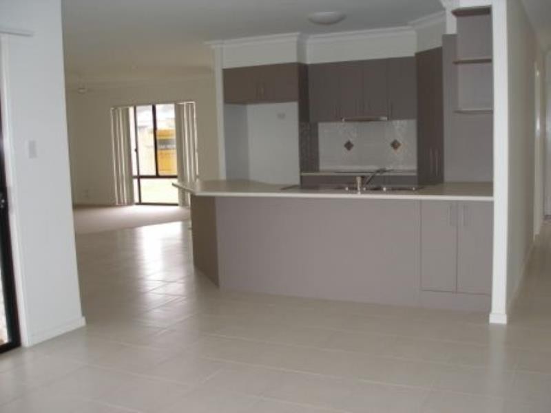 23 Lancaster Circuit, Urraween QLD 4655