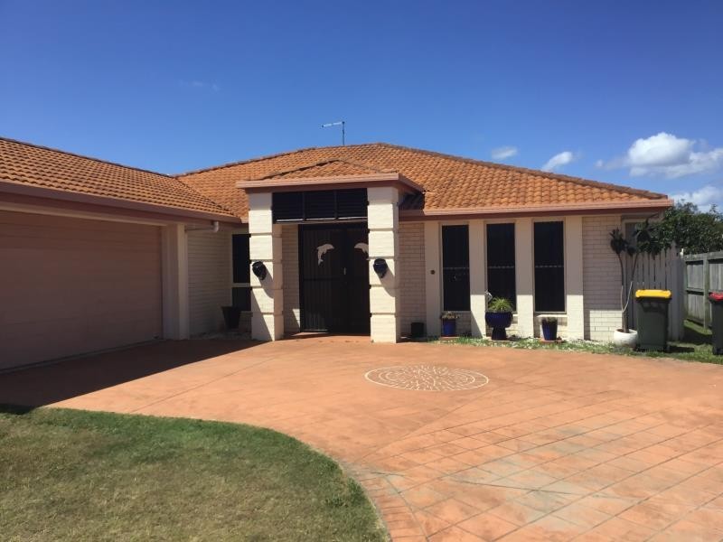 3 Currawong Court, Eli Waters QLD 4655