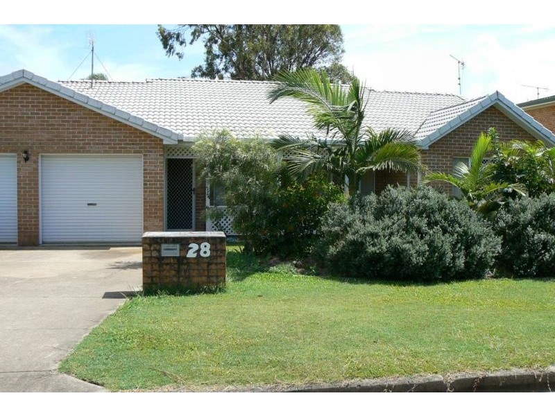 28 Hillcrest Avenue, Scarness QLD 4655