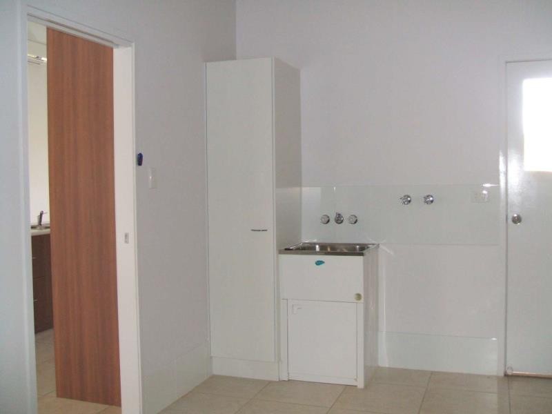 UNIT 6, 1 URRAWEEN RD, Urraween QLD 4655
