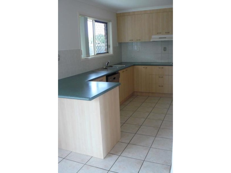 18 Jon West Close, Torquay QLD 4655