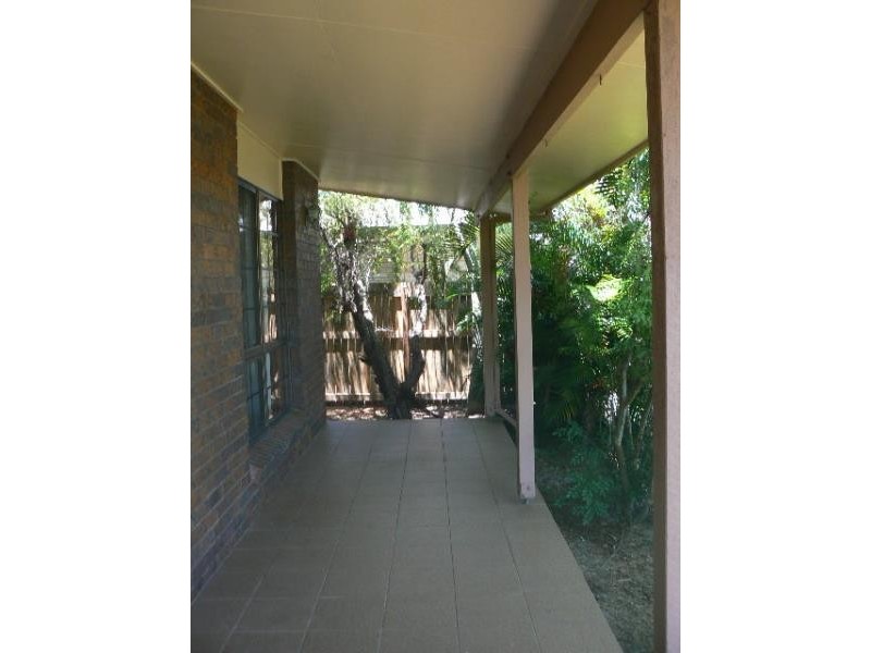 28 Paul Drive, Point Vernon QLD 4655