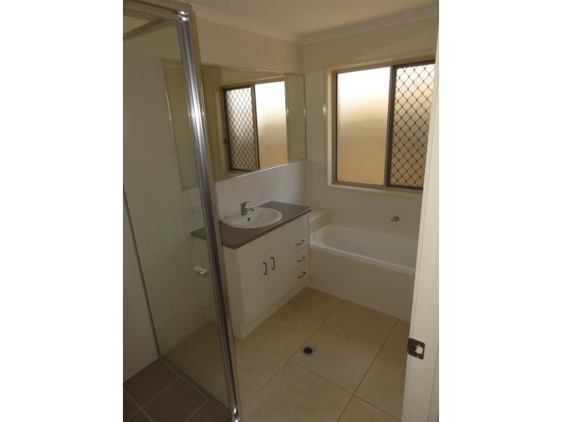 58 Bayswater Drive, Urraween QLD 4655