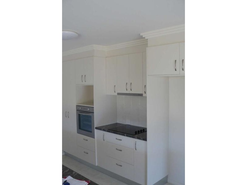 12 Lancaster Circuit, Urraween QLD 4655