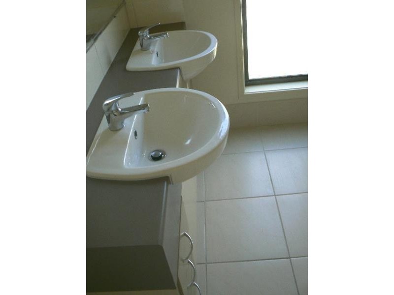 19 Lancaster St, Urraween QLD 4655