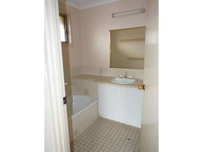 28 Kululu Crescent, Scarness QLD 4655