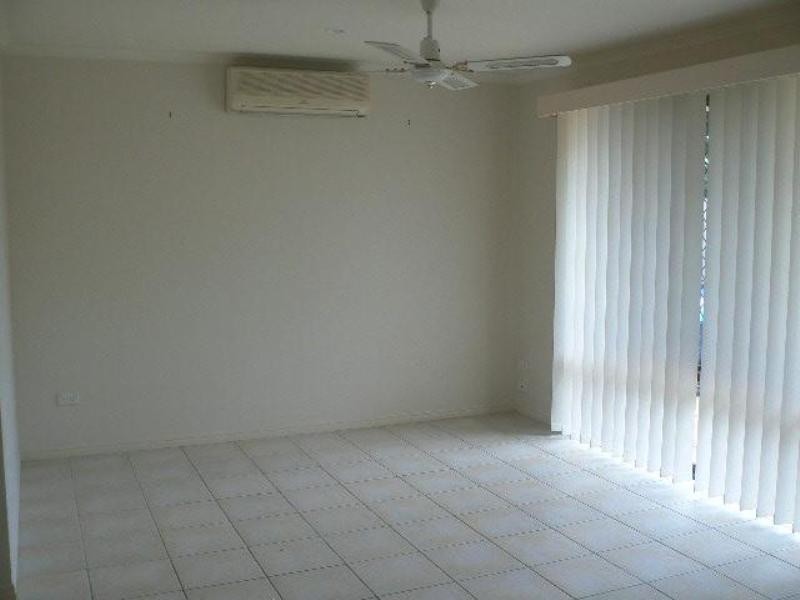 2/5 Acacia Street, Point Vernon QLD 4655