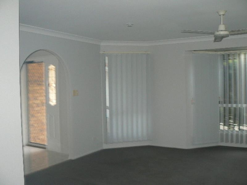 5 Rialto Court, Urangan QLD 4655