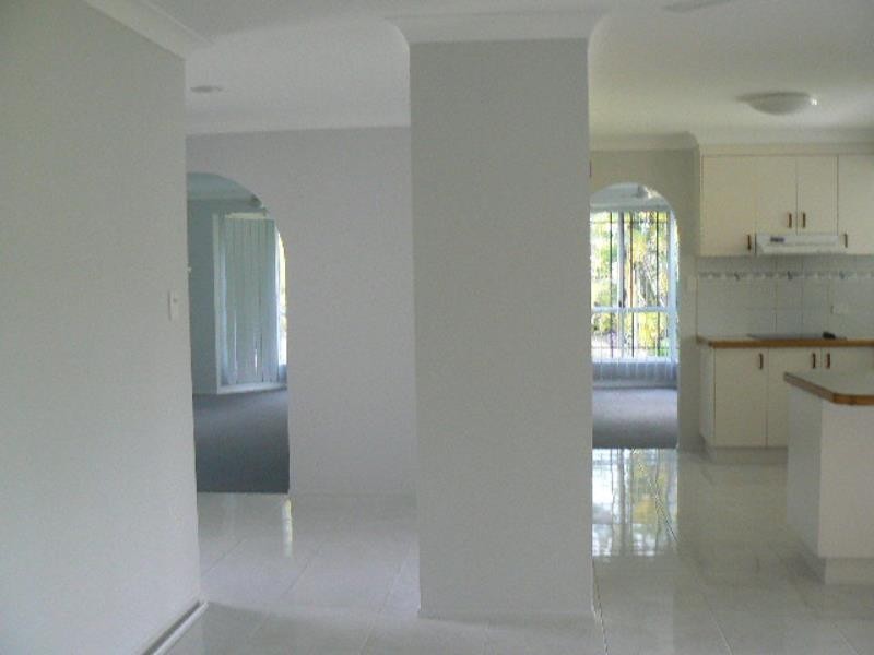 5 Rialto Court, Urangan QLD 4655