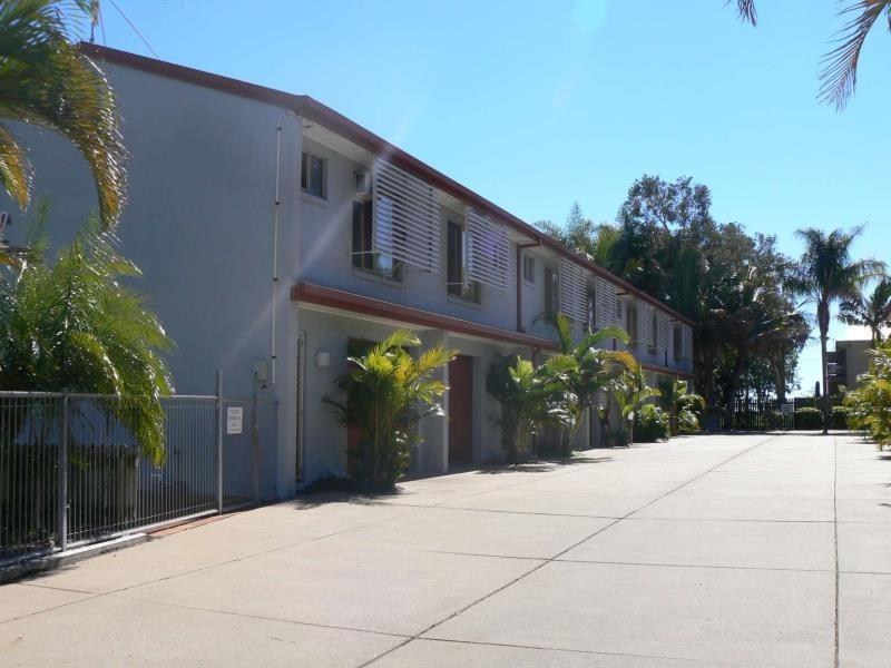 Unit 1/4 Pilot Street, Urangan QLD 4655