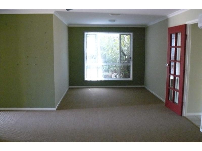 3 Banksia Park Drive, Scarness QLD 4655