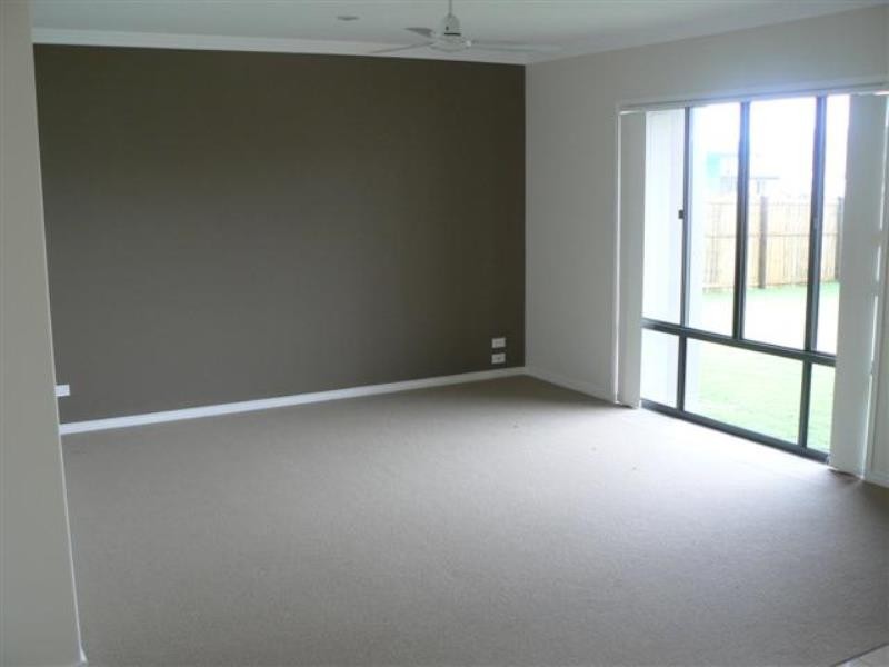 5 Chelsea Court, Urraween QLD 4655