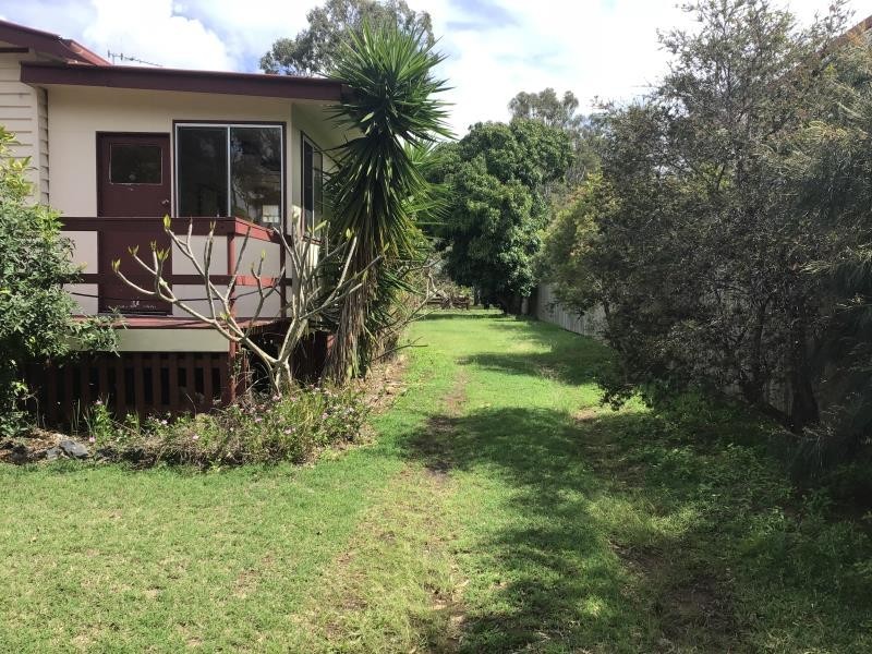 39 Esplanade, Point Vernon QLD 4655