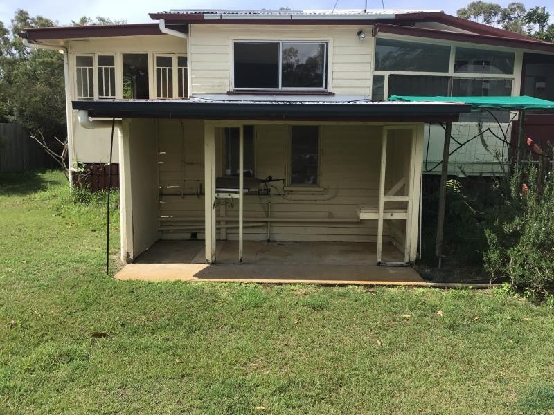 39 Esplanade, Point Vernon QLD 4655