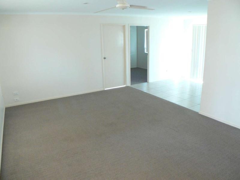 25 Bunya Court Eli Waters, Eli Waters QLD 4655