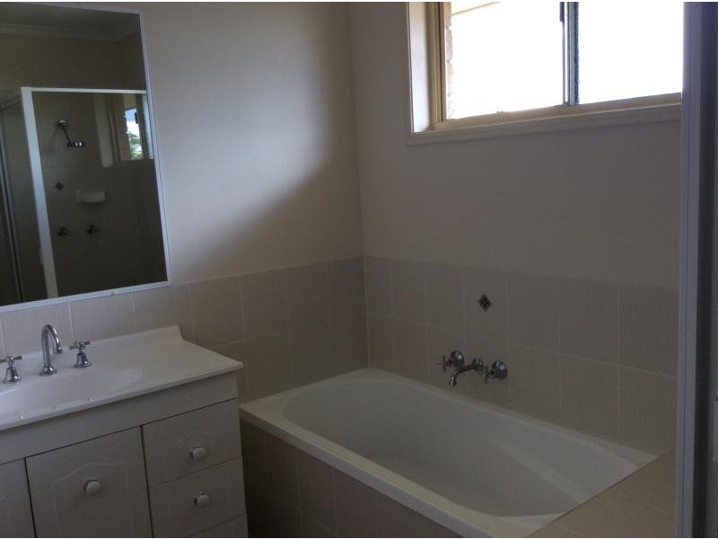 25 Bunya Court Eli Waters, Eli Waters QLD 4655