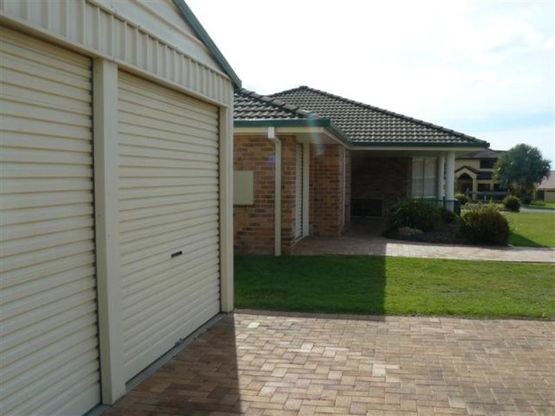1 Cormie Court, Urraween QLD 4655