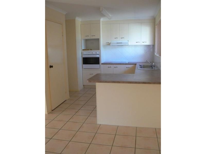 2 Spoonbill Way, Eli Waters QLD 4655