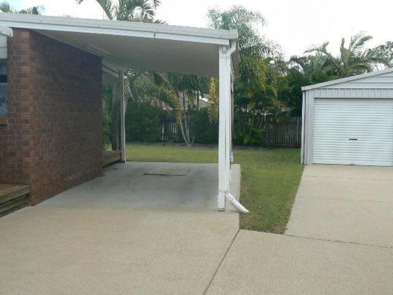 39 St Andrews Drive, Pialba QLD 4655