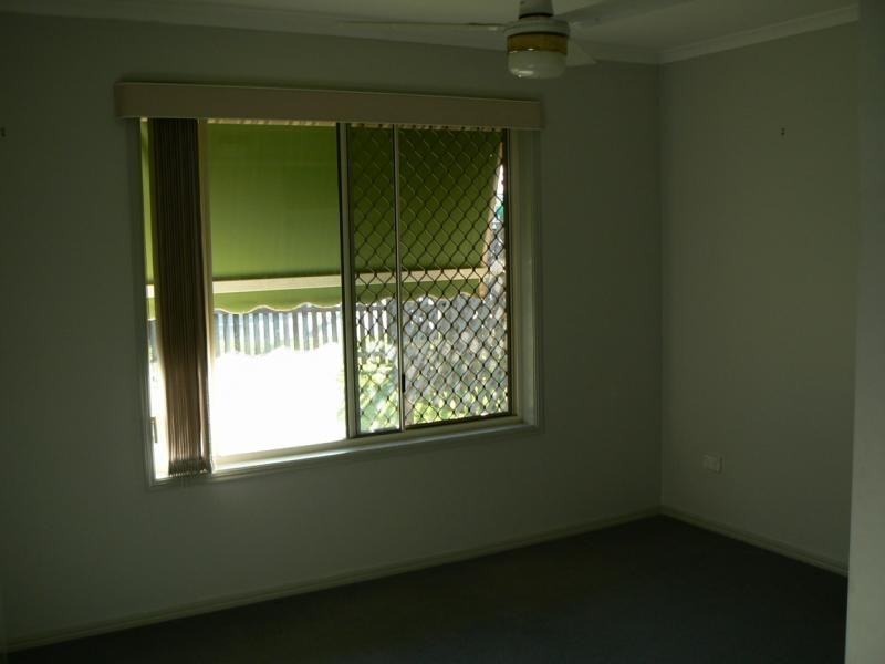 214 Torquay Tce, Torquay QLD 4655