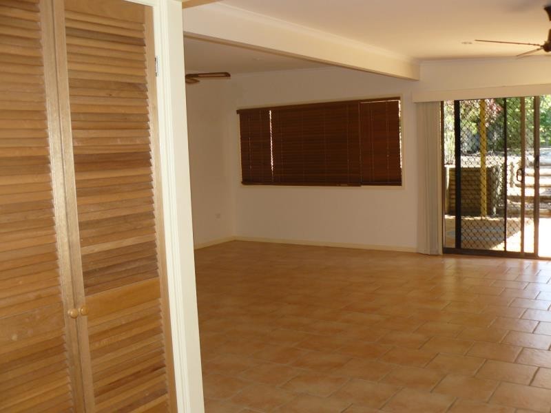 665a Esplanade, Urangan QLD 4655