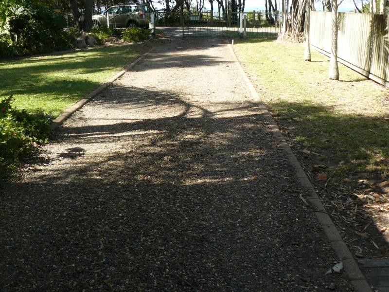 665a Esplanade, Urangan QLD 4655