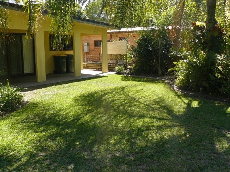 665a Esplanade, Urangan QLD 4655