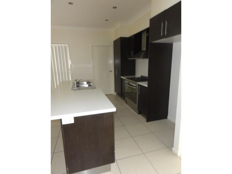 3 Bay Park Road, Wondunna QLD 4655