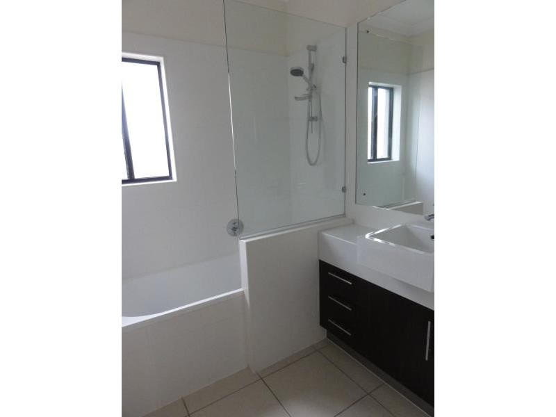 3 Bay Park Road, Wondunna QLD 4655