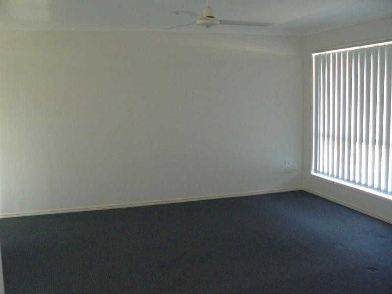 13 Spinnaker Drive, Point Vernon QLD 4655