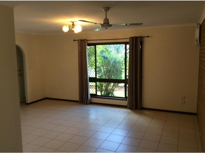 6 Trisha Court, Scarness QLD 4655