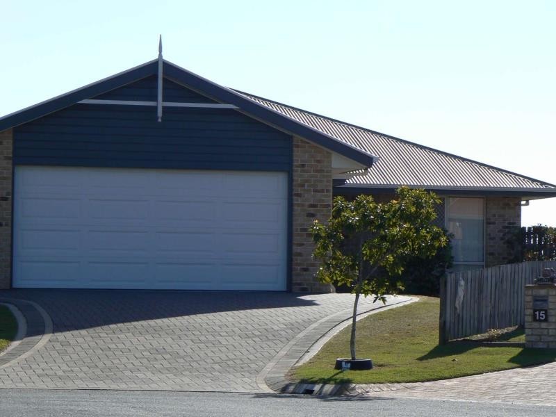 17 Surrey Court, Kawungan QLD 4655