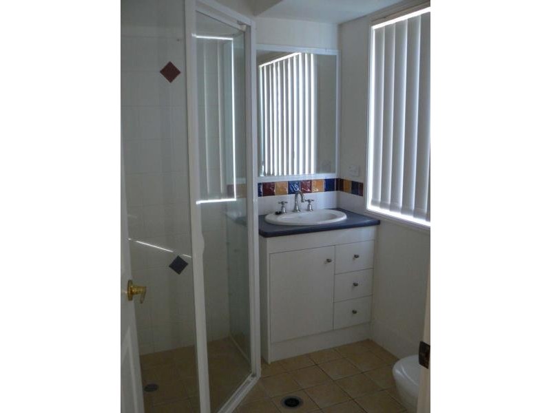 17 Surrey Court, Kawungan QLD 4655