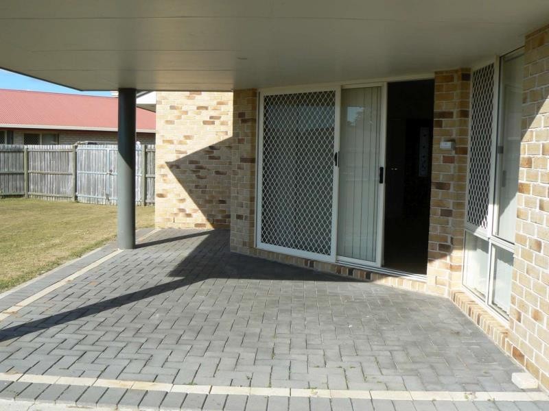 17 Surrey Court, Kawungan QLD 4655