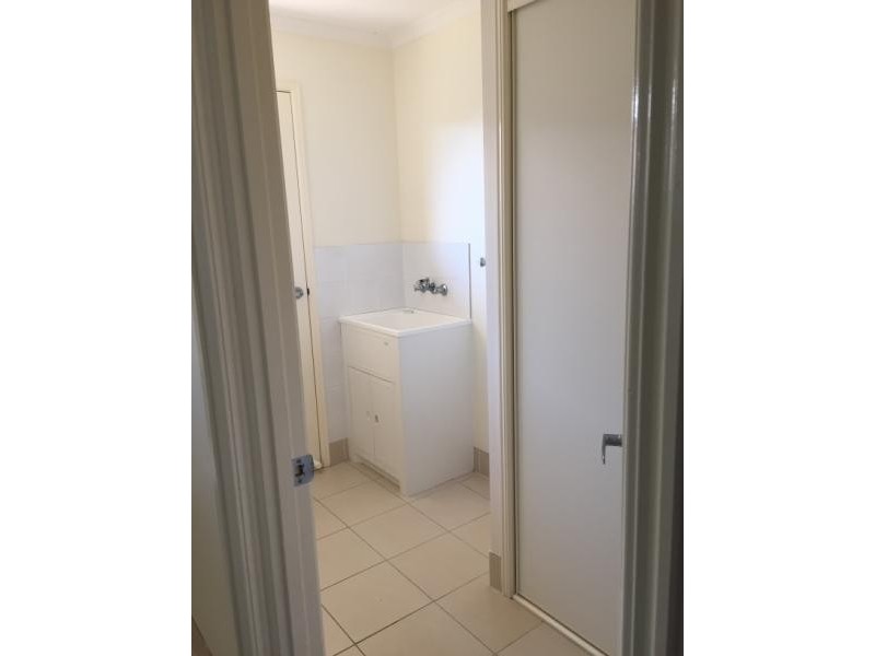 Unit 2/34 Yarrilee Circuit, Eli Waters QLD 4655