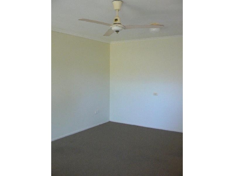 Unit 2/11-19 Urraween Road, Urraween QLD 4655