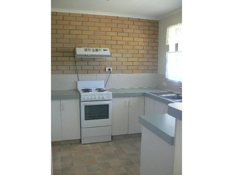 Unit 2/11-19 Urraween Road, Urraween QLD 4655