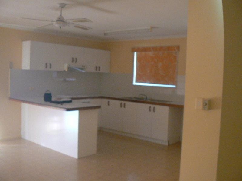 14 Cedar Crescent, Kawungan QLD 4655