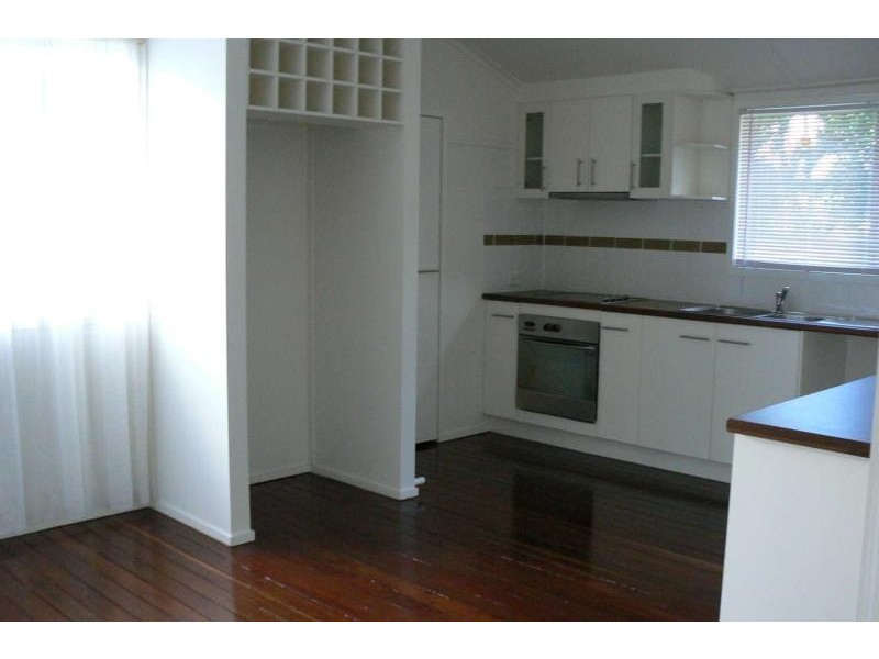 46 King Street, Urangan QLD 4655 Floorplan