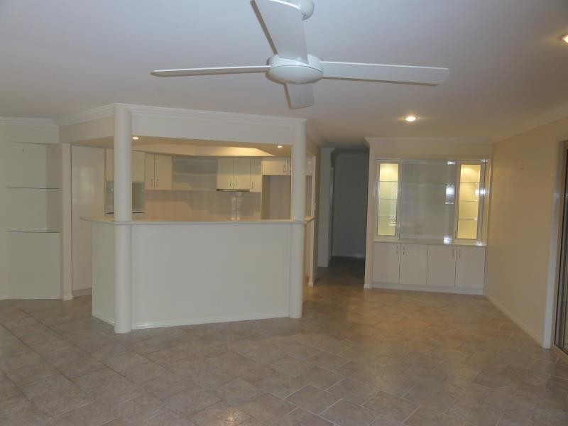 7 Boleyn Place, Torquay QLD 4655