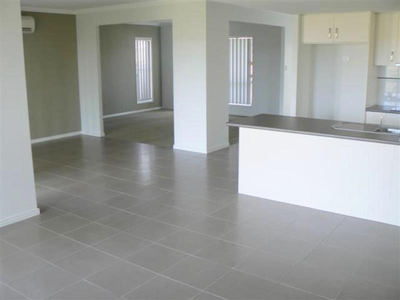 49 Bayswater Drive, Urraween QLD 4655