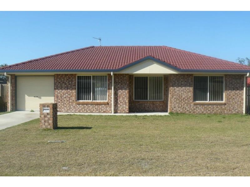 16 Topaz Circuit, Urangan QLD 4655